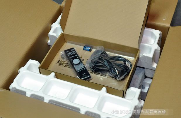 JVC 4K投影機(jī)