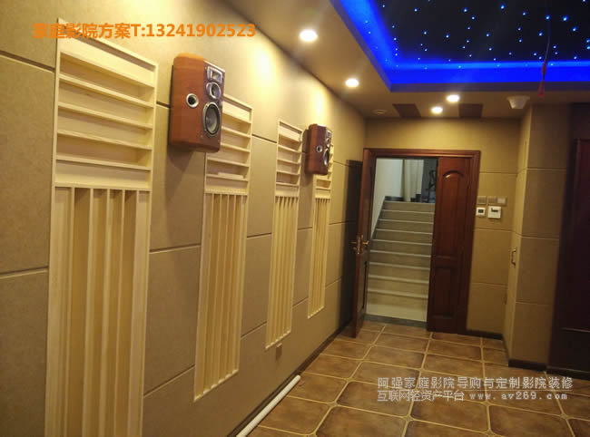 美國(guó)JBL L810壁掛音箱
