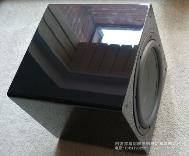 SVS低音炮