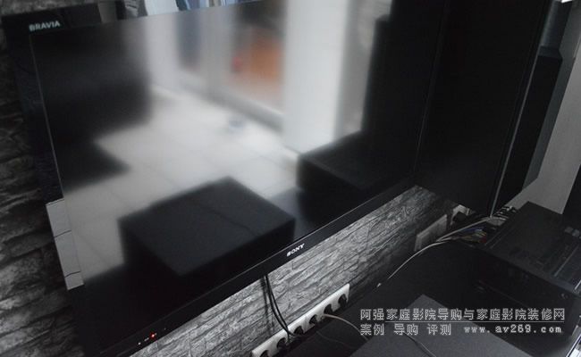 客廳電視機(jī)的擺放