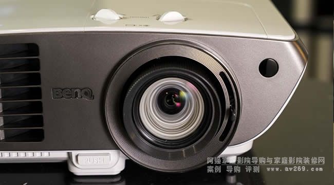 明基W3000鏡頭特寫(xiě)